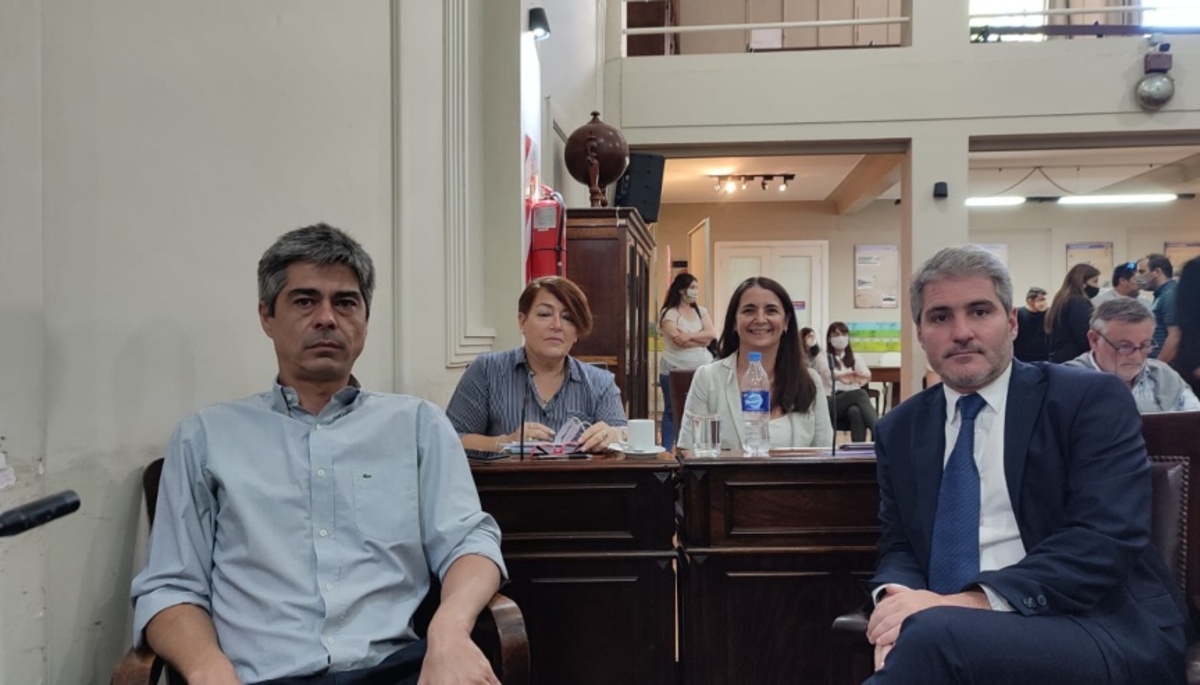 ALEJANDRO BIDEGAIN: “EL RADICALISMO ESTÁ EN EL MOMENTO MÁS COMPLEJO DE LOS 40 AÑOS DE DEMOCRACIA EN CUANTO A VER A QUIEN REPRESENTA Y QUE REPRESENTA”